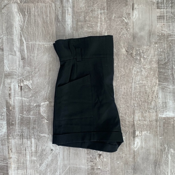 IRO high waisted shorts. - Picture 2 of 8